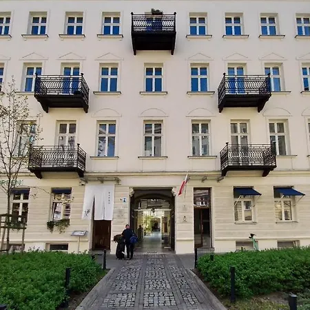 Concierge Koszykowa Apartman *